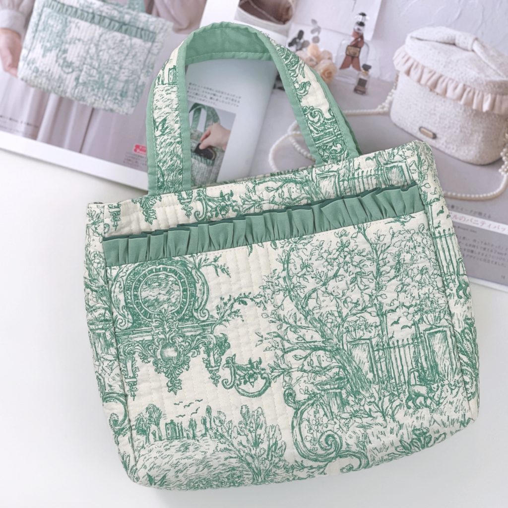 トワルドジュイのヌビキルトで作るトートバッグ