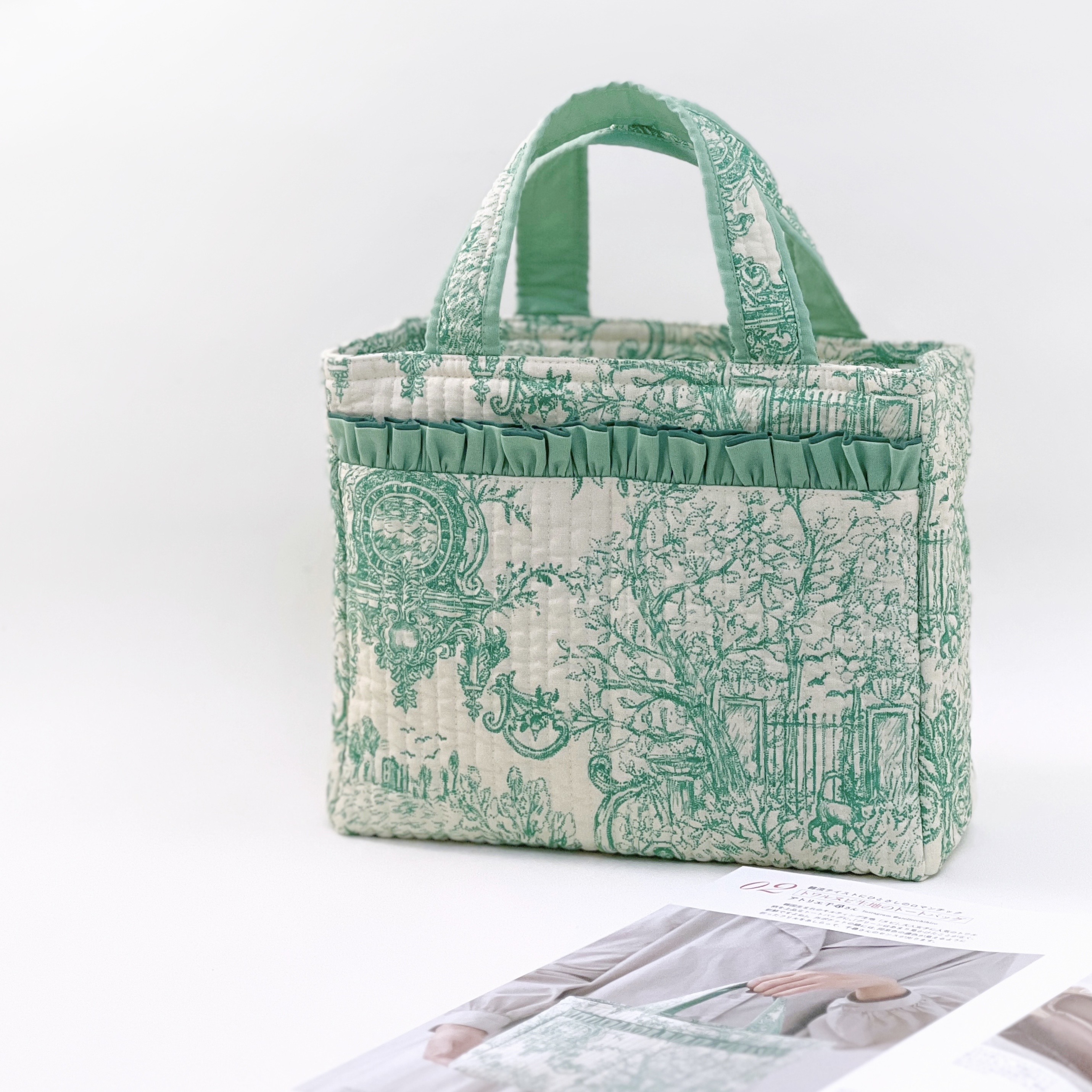 トワルドジュイのヌビキルトで作るトートバッグ